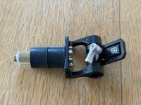 8Sinn_micHolder.jpg 8Sinn_micHolder.jpg