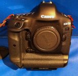 Canon 1DX Front 694.jpg