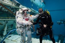 Peter Kragh wAstronaut NBL.jpg