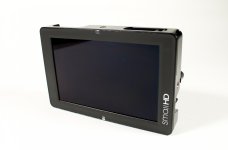 smallHD_02.jpg