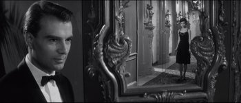 900 last year at marienbad blu-ray1x.jpg