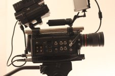 red-one-mx-camera-de-cinema-45k-kit-completo-18358-MLB20154010944_082014-F.jpg