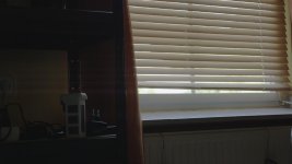 S001_C002_0827S4.0000000_1.jpg