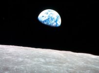 earthrise_strip.jpg