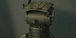 fluid head.jpg
